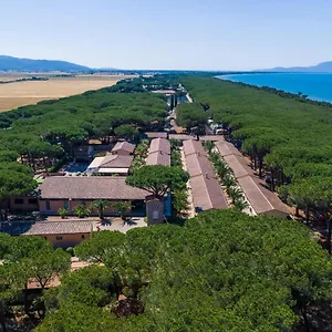 Village Golfo Degli Etruschi Aparthotel