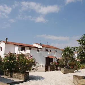 Dory Hotel